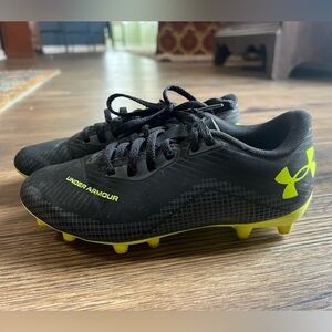 Under Armour Kids Black and Yellow Soccer Cleats